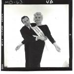 1955-11-NY-MB-Marlon_Brando-042-06