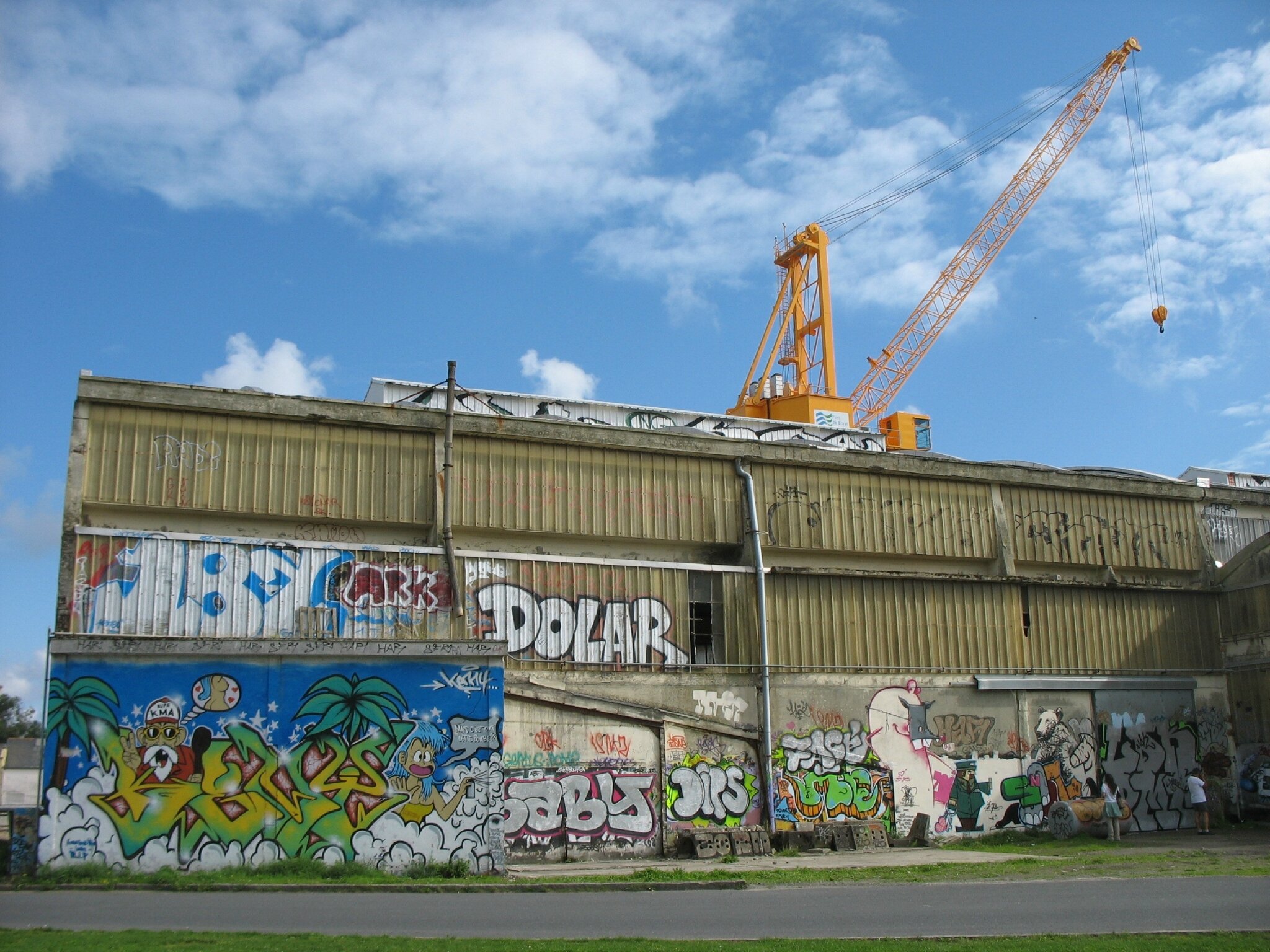 Brest, hangar, tags et grue (29)