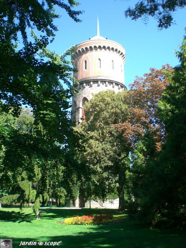 Parc du château d'eau de style 