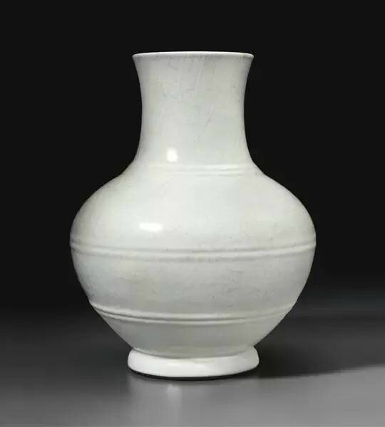 A rare guan-type hu-form vase, china, qing dynasty, Yongzheng six-character seal mark in underglaze blue and of the period (1723-1735)