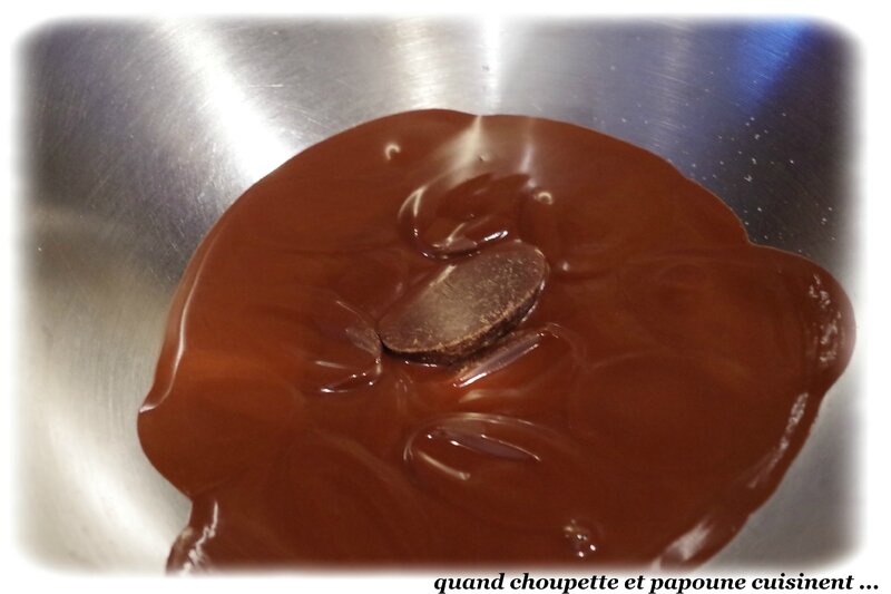suprêmes d'oranges au cointreau, cédrat confit, mousse chocolat au cédrat et crumble pistache-8262