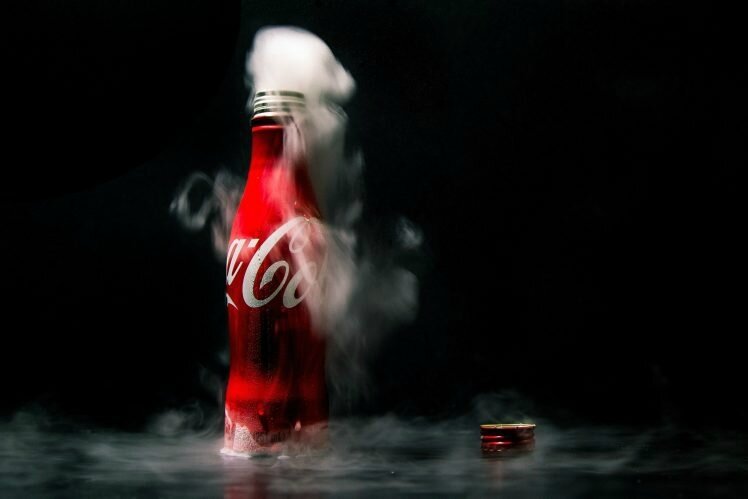 264313-bottles-Coca-Cola-748x499