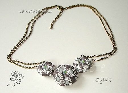 collier 3 potirons liberty daisy taupe1