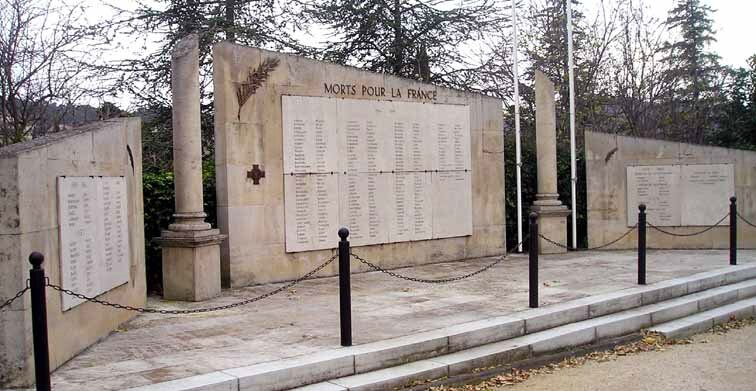Monument aux Morts de Vaison, 2014