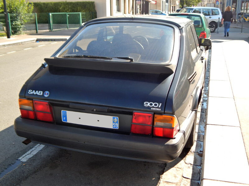 Saab900i16Var