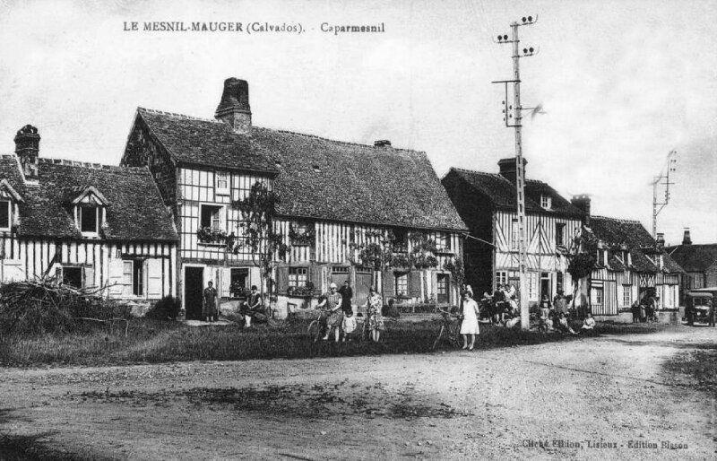 Caparmesnil - le bourg
