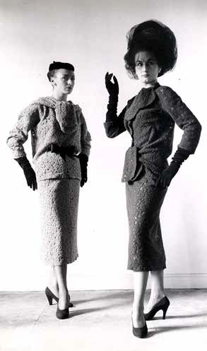 Cristóbal Balenciaga, deux ensembles d’après midi en dentelle de laine, 1952