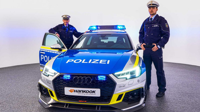 Audi-RS4-ABT-Police-Polizei-20192-1140x641