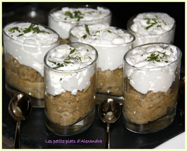 verrine caviar d'aubergine et chantilly au chevre