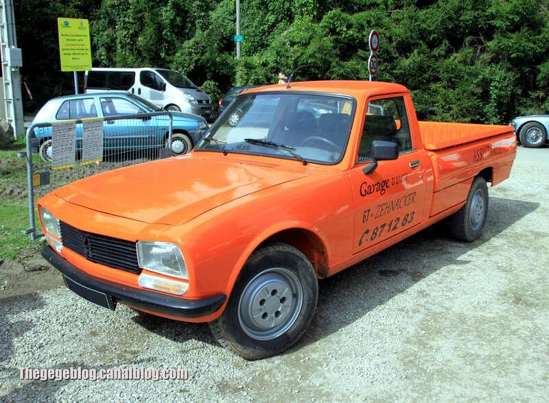 Peugeot 504 pick-up (32ème Bourse d'échanges de Lipsheim) 01