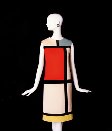 Yves_Saint_Laurent__tribute_to_Piet_Mondrian