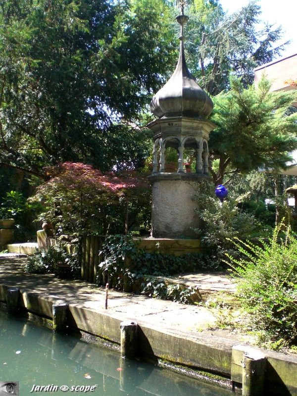 Au fil de l'eau en barque sur La Lauch…