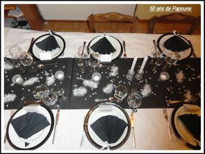 table noire et blanche 50ans kiki 024
