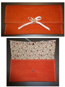 pochette rouge