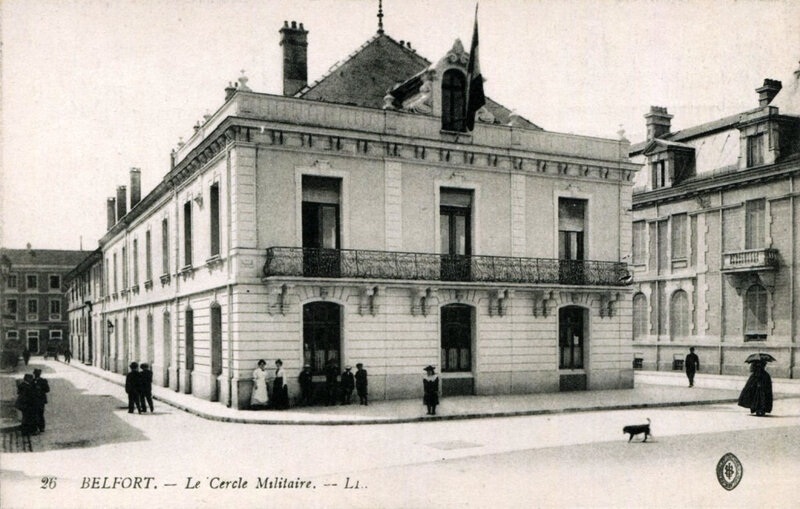 CPA Belfort Cercle Militaire & Préfecture