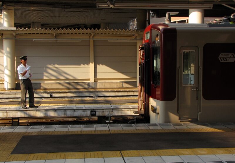 Kintetsu untenshû, Abenobashi eki