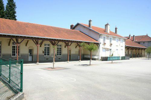 Ecole
