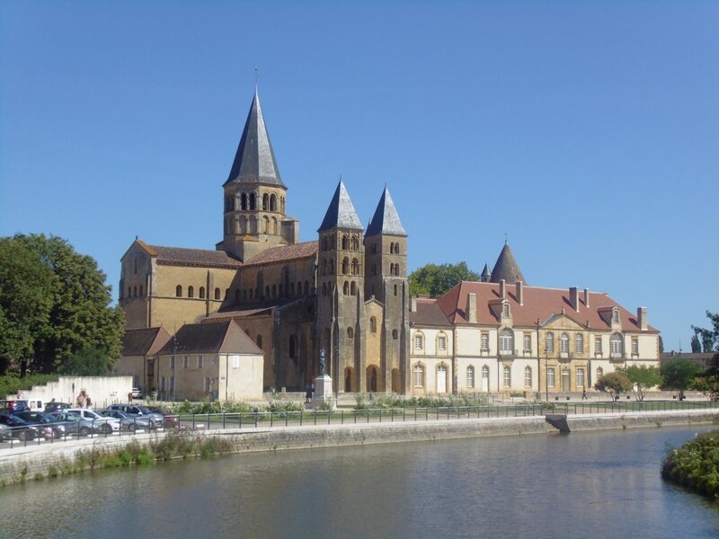 1633 canal du centre paray-le-monial l'abbaye