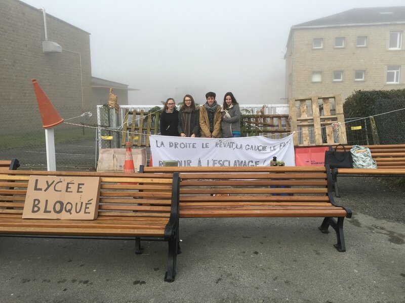 blocage lycée Littré Avranches 1er avril 2016 élèves Myriam El Khomri loi travail