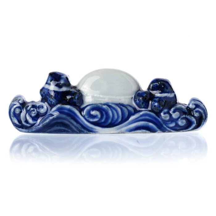 Blue and white Brush Rest, China, 18th century, Qianlong period