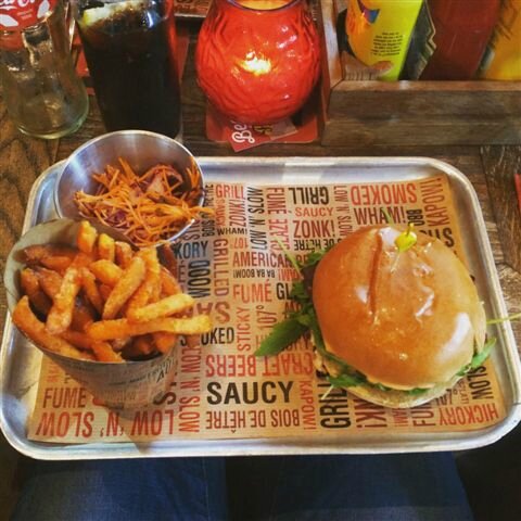 Veggie burger The Frog ©Kid Friendly
