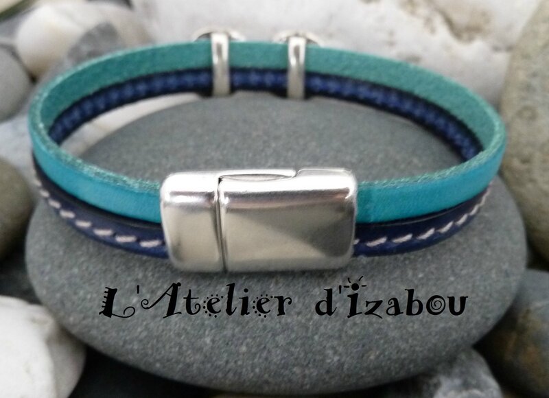 P1140395 Bracelet infini cuir lisse bleu turquoise et cuir cousu bleu marine, fermoir aimanté