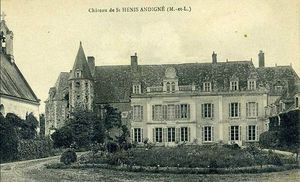 800px-Château_de_Saint_Hénis_Andigné[1]
