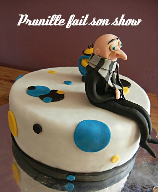 despicable fondant cake prunillefee
