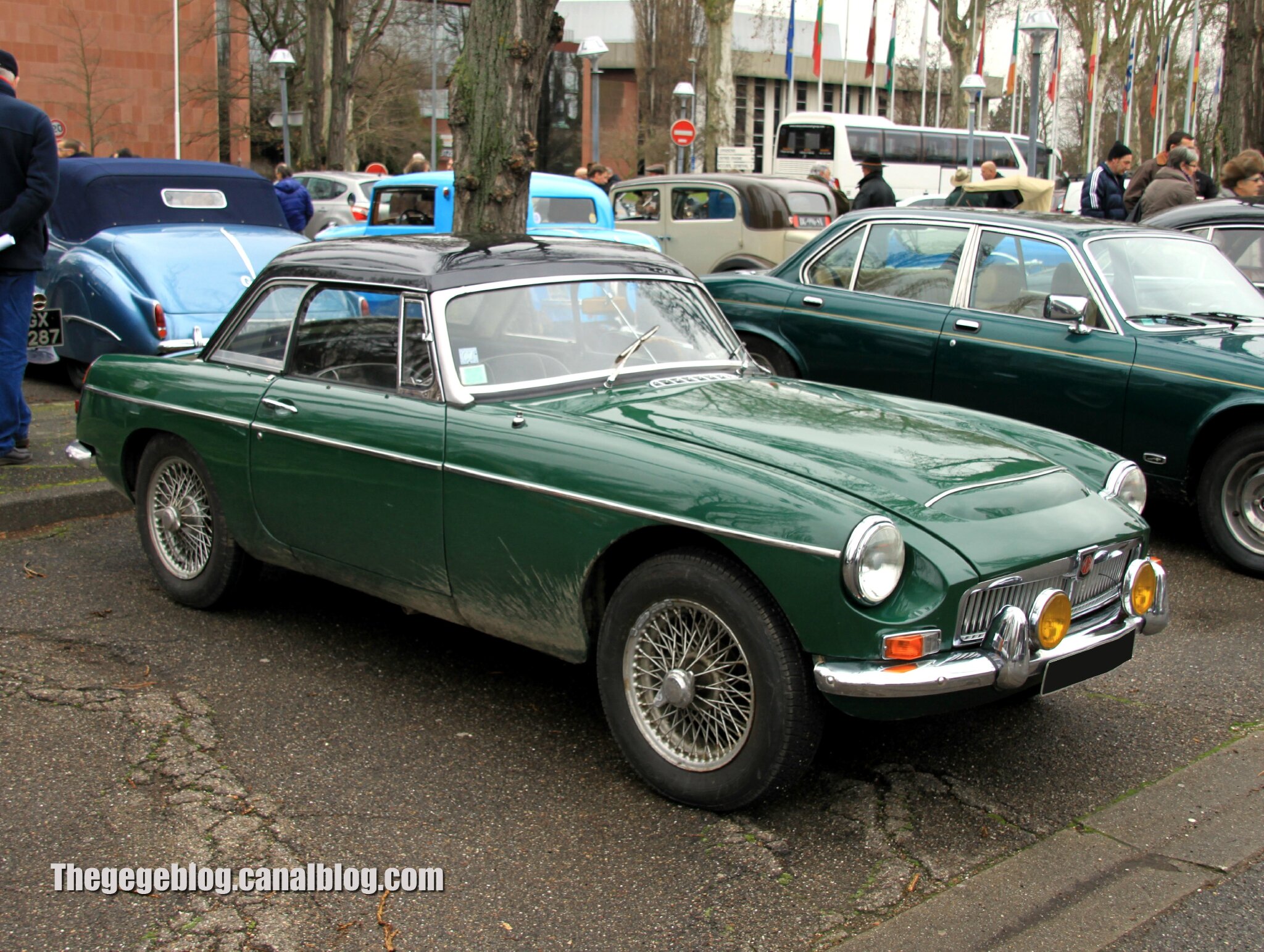 MG mgc avec hardtop (Retrorencard janvier 2013) 01