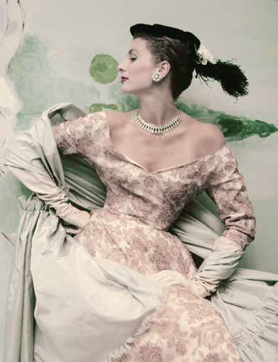 Cristóbal Balenciaga, robe de cocktail en dentelle peinte et brodée, 1953