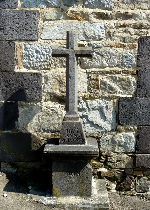 ES