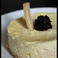 Cheesecake Frenzy - Cheesecake salé aux fromages de <b>chèvre</b> et à la confiture d’olives noires au citron