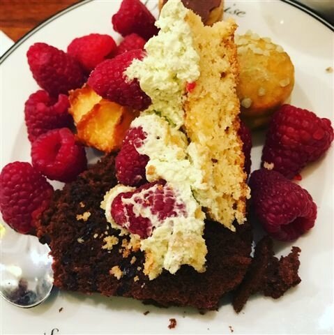 Buffet sucré Café Louise ©Kid Friendly