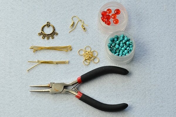 PandaHall Tutorial on How to Make Vintage Style Turquoise Bead Chandelier Earrings 2