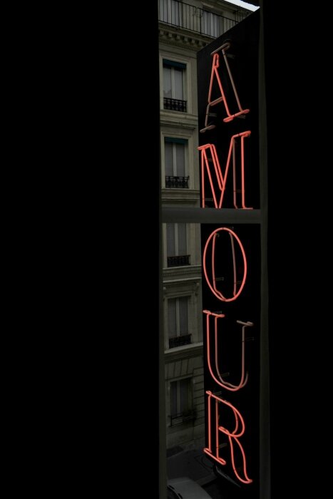 hotel-amour-4_large