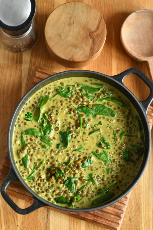 Soupe épicée lentilles vertes, épinards & lait de coco_2