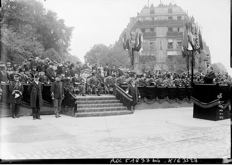 Le défilé des troupes américaines le 4 juillet 1918 à Paris 02