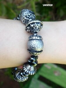 bracelet_bracelet_bronze_perles_peintes_et_d_1404258_p5035786_f074f_big