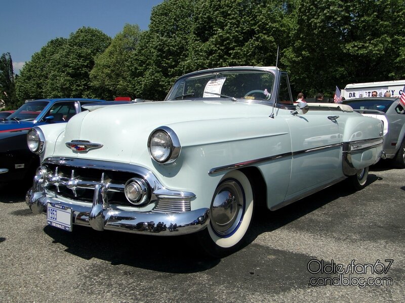 chevrolet-bel-air-convertible-1953-03