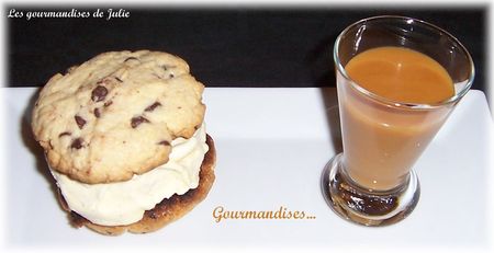 recettes Bananes et glace vanille, sauce chocolat noisette