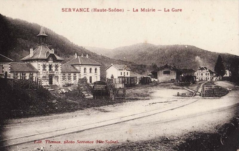 CPA Servance Mairie et gare