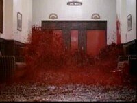 shining_blood_elevator