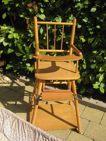 chaise_haute_poupee_01