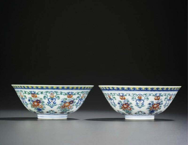 A fine pair of doucai 'floral bouquet' bowls, Yongzheng six-character marks within double circles and of the period(1723-1735)