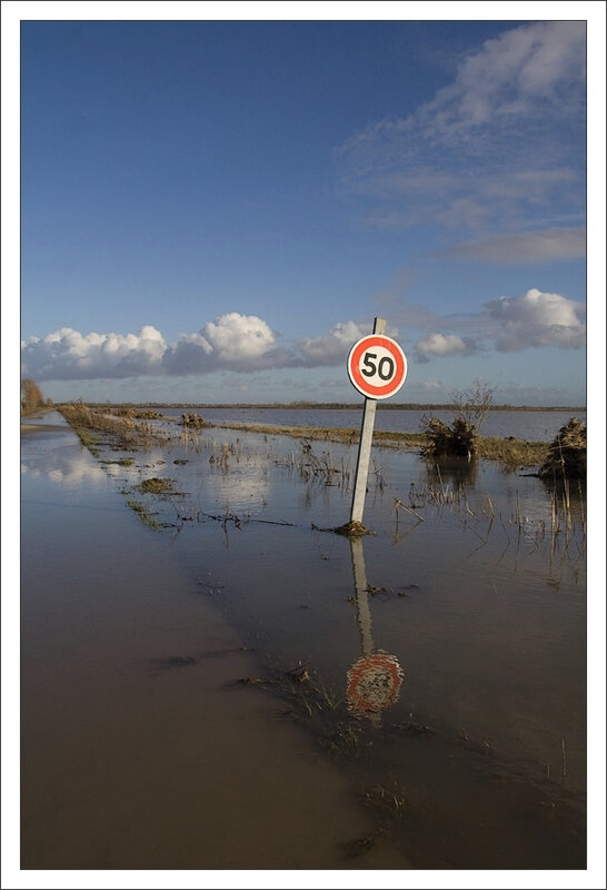 Aiguillon inondation panneau 50 280210