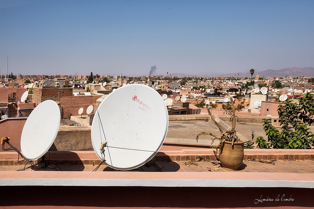 wb_Toits de Marakech_paraboles_20170928_6727