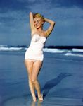 1949_tobey_beach_by_dedienes_032_1