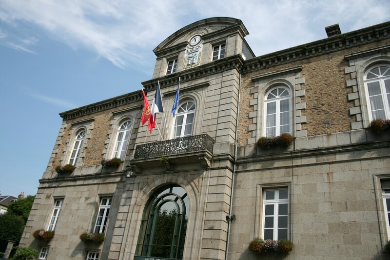 hotel de ville mairie Avranches