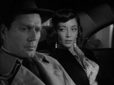a_The_Narrow_Margin_Film_Noir_Classic_Collection_boxset_2_dvd_review_PDVD_008