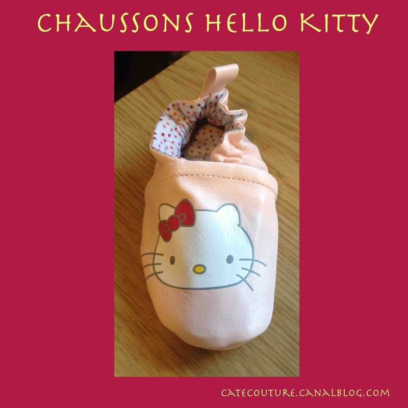 chaussons hello kitty roses